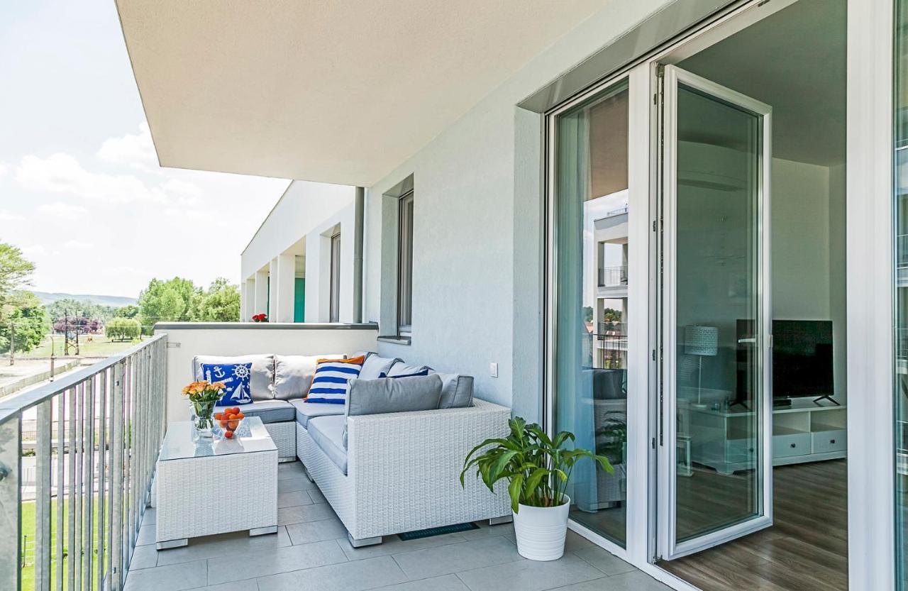 Blue Apartments Balatonlelle Exterior photo